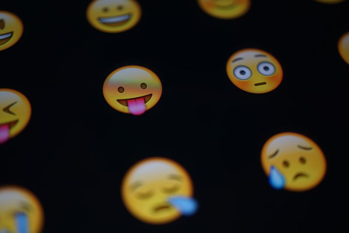 Class Emoji Story ESL Activity